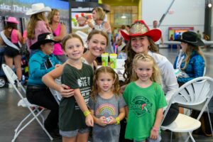 Home 6 Queen Meet N Greet 5